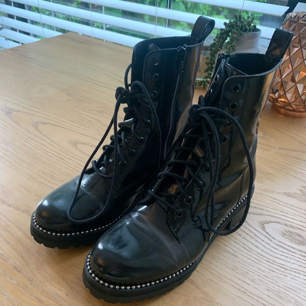 Steven Black Combat boots